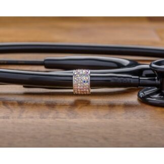 Vienos spalvos stetoskopo pakabukas – vaivorykštinis