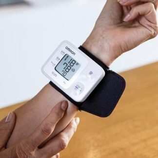 Omron kraujo spaudimo matuoklis, nešiojamas ant riešo RS2 - HEM-6161-E